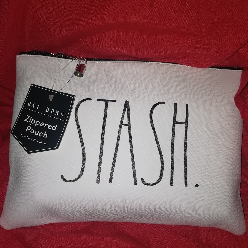 Rae dunn Zippered Pouch